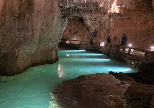 Cueva de Valporquero